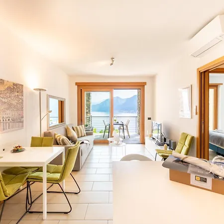 Degli Oleandri 1a Apartment